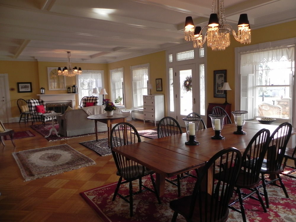 1837 Cobblestone Cottage Canandaigua Εξωτερικό φωτογραφία